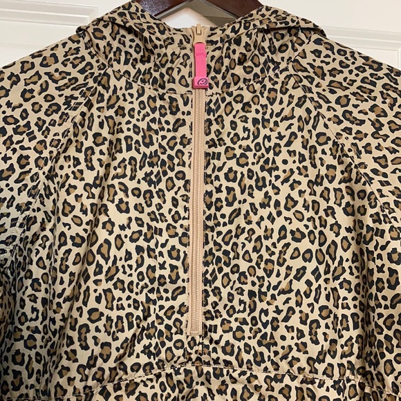 Children’s Place Girl’s Cheetah Windbreaker - Picture 2 of 7